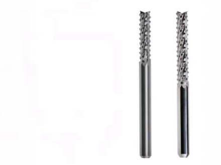 合成石托盘加工过程中，如何根据不同的加工要求选择合适的刀具？